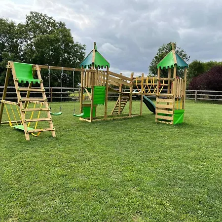 4 De L Etre Aux Rues