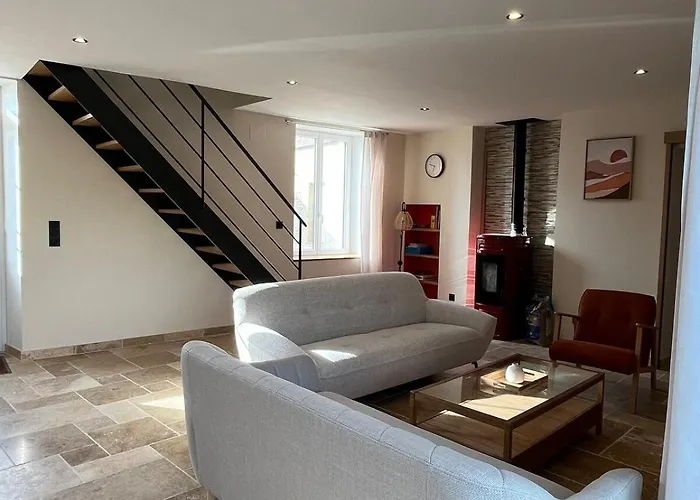 Ferienhaus 4 De L Etre Aux Rues